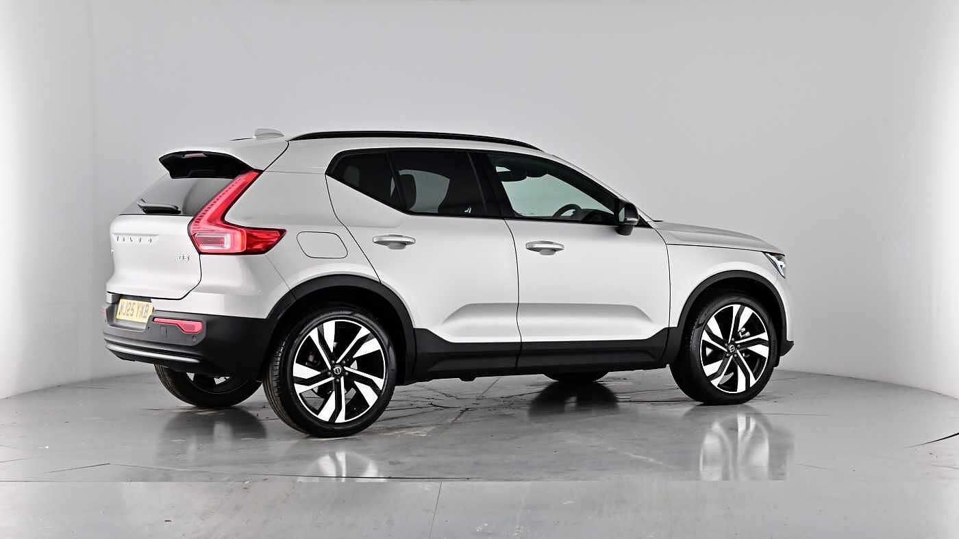 Used Volvo XC40 2025 for sale - 76097995: Photo 38