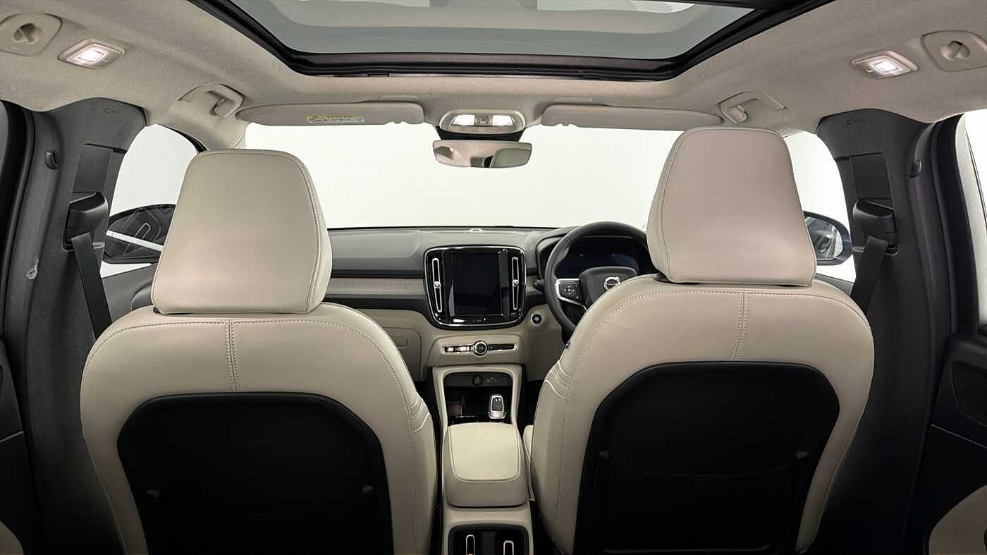 Used Volvo XC40 2025 for sale - 77702725: Photo 30