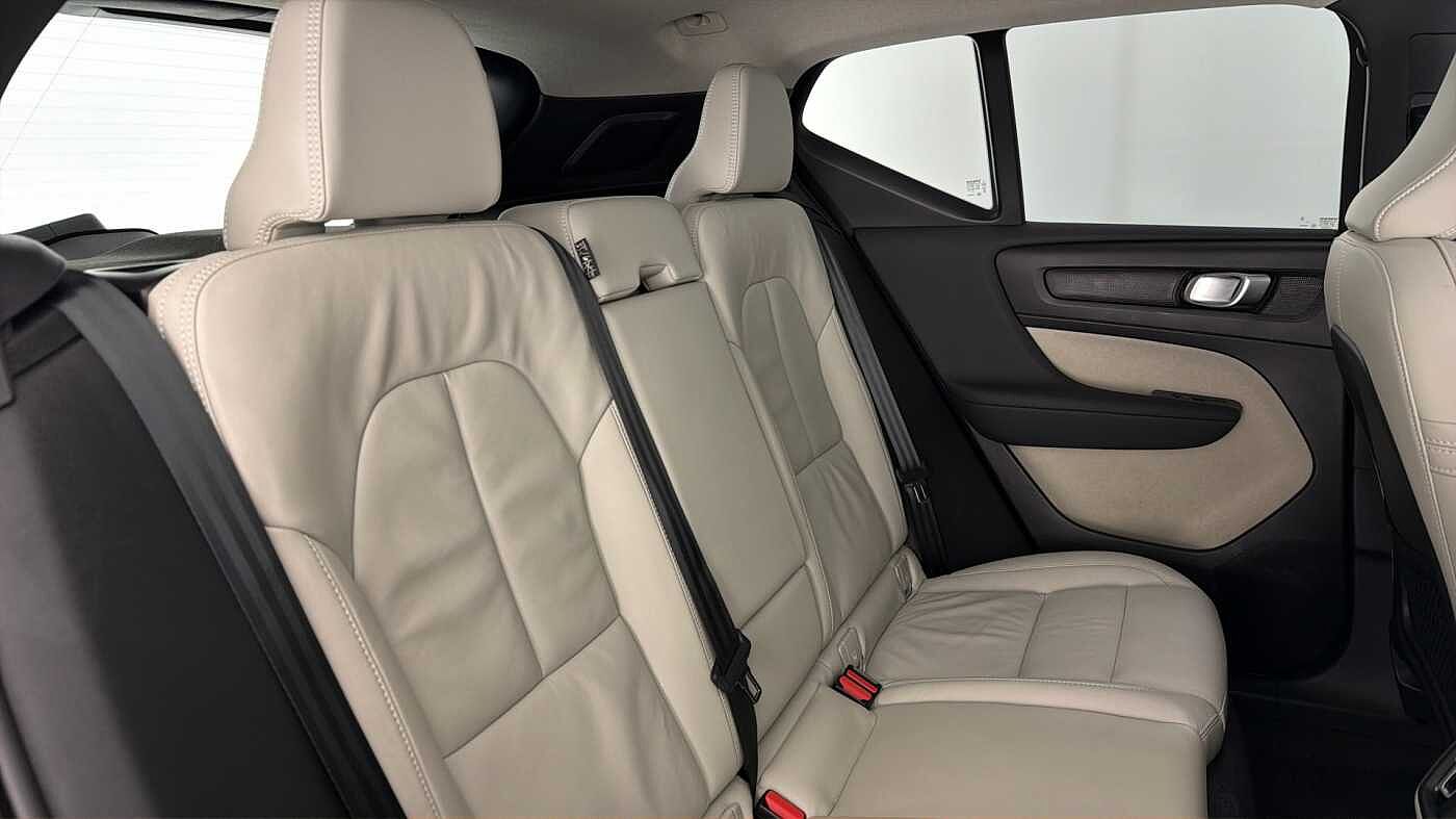 Used Volvo XC40 2025 for sale - 77702725: Photo 33