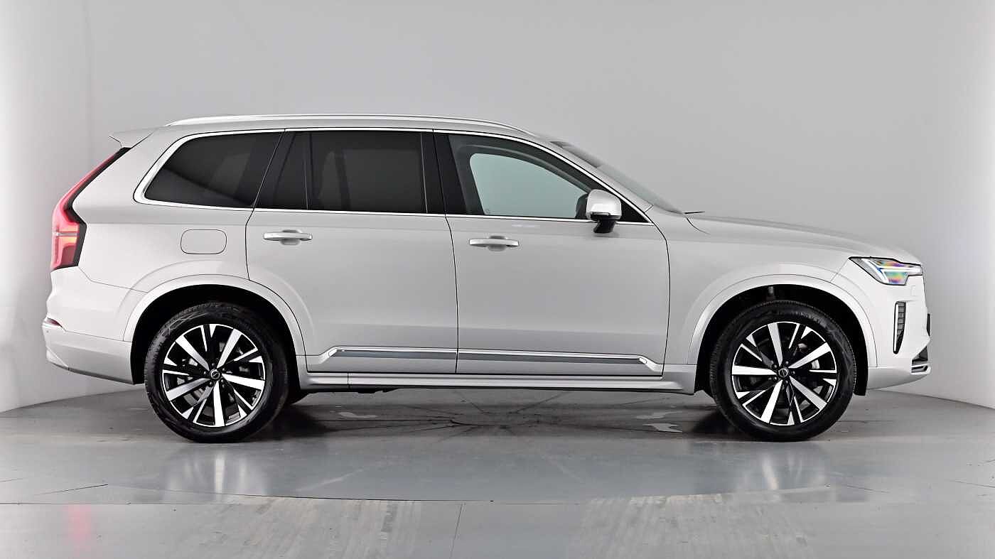Used Volvo XC90 2025 for sale - 77261644: Photo 3