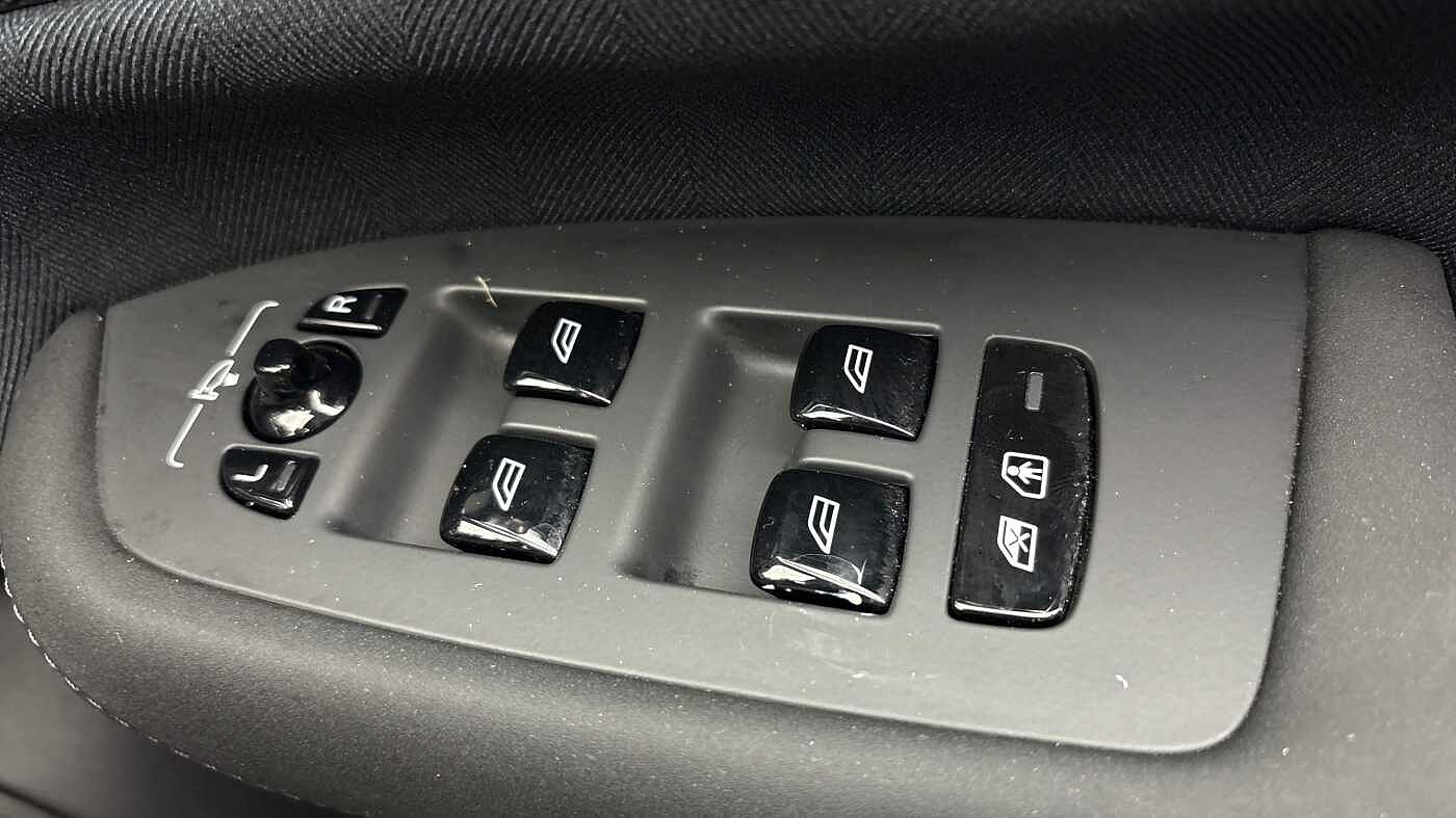 Used Volvo XC90 2025 for sale - 76568102: Photo 25