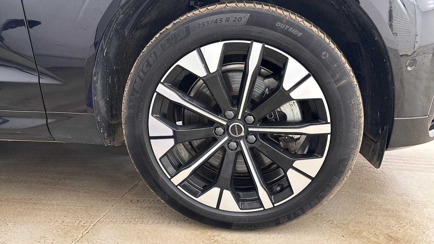 Used Volvo XC60 2025 for sale - 77797813: Photo 12