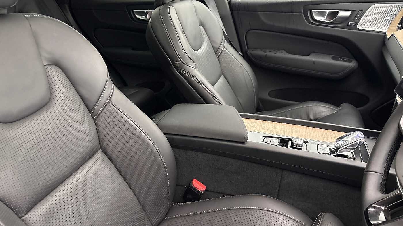 Used Volvo XC60 2025 for sale - 77797813: Photo 13
