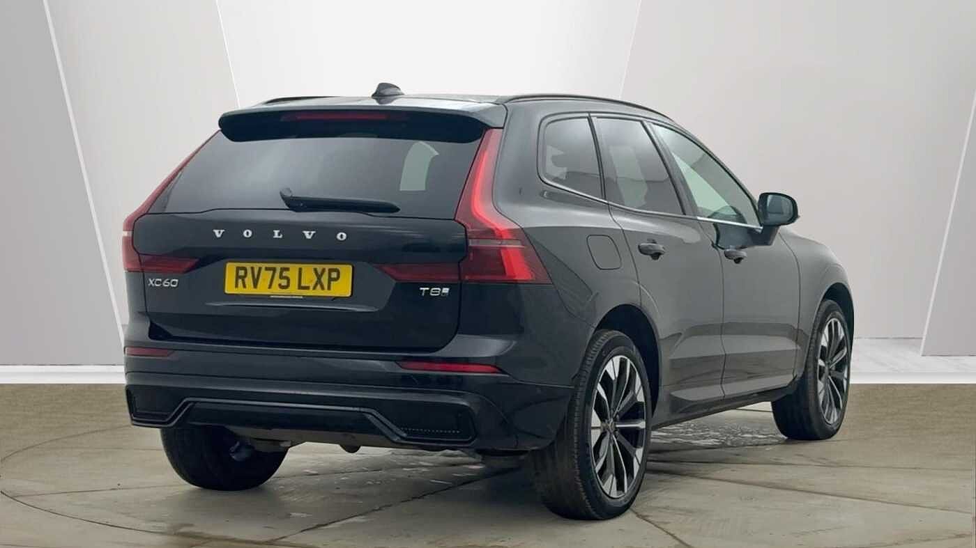 Used Volvo XC60 2025 for sale - 77797813: Photo 2