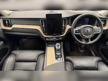 Used Volvo XC60 2025 for sale - 77797813: Photo