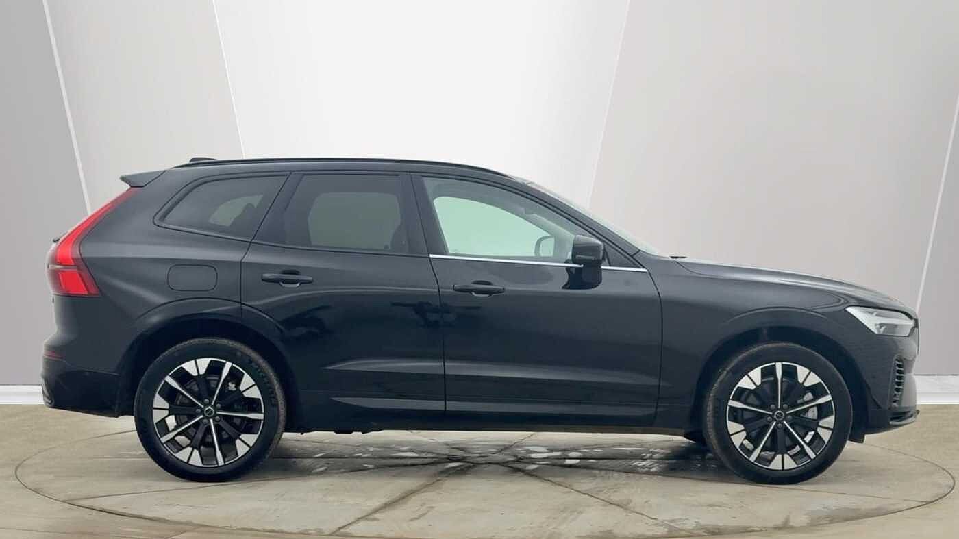 Used Volvo XC60 2025 for sale - 77797813: Photo 4