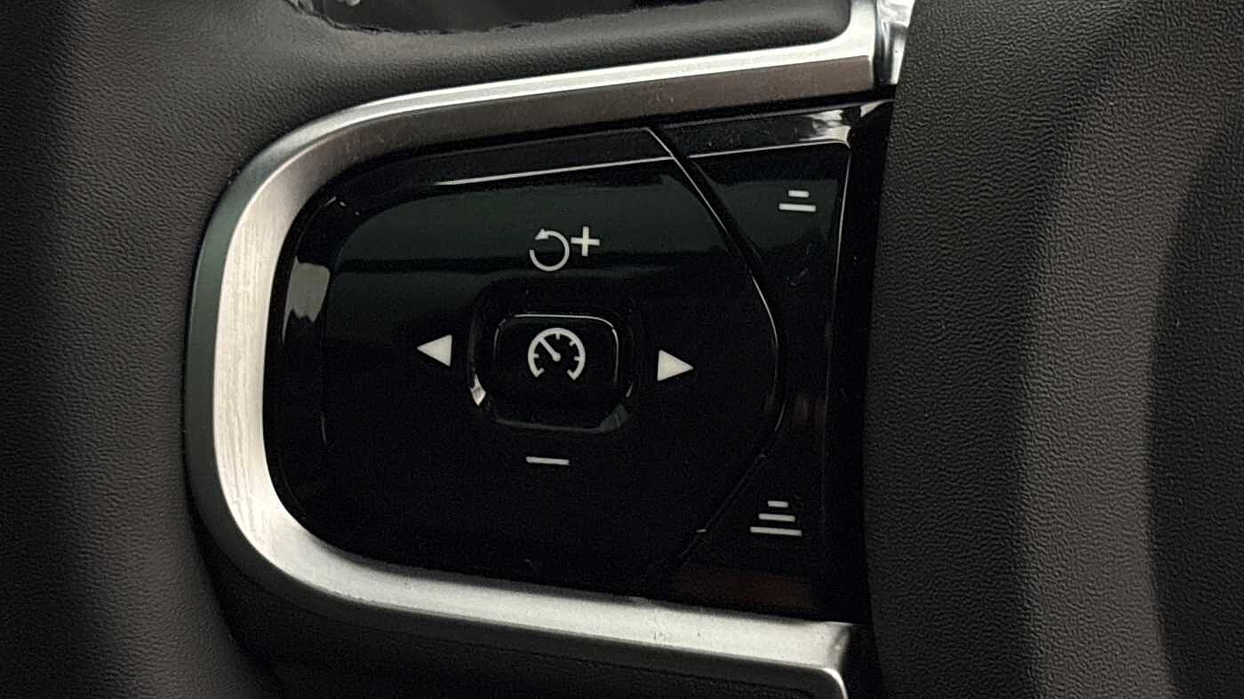 Used Volvo XC60 2025 for sale - 76519484: Photo 31