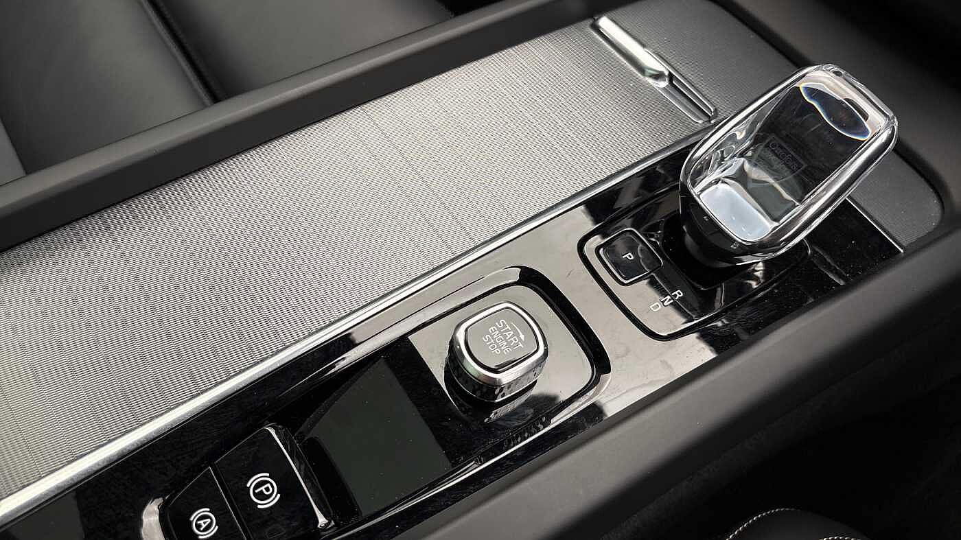 Used Volvo XC60 2025 for sale - 76519484: Photo 32