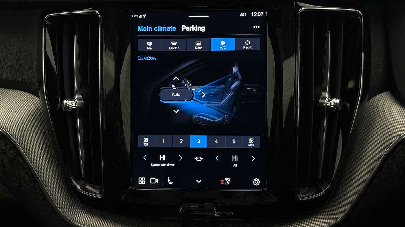 Used Volvo XC60 2025 for sale - 76519484: Photo 39