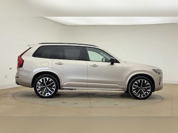 Used Volvo XC90 2025 for sale - 78670433: Photo