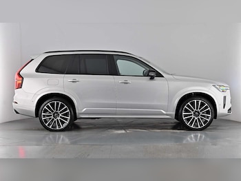 Used Volvo XC90 2025 for sale - 79418570: Photo