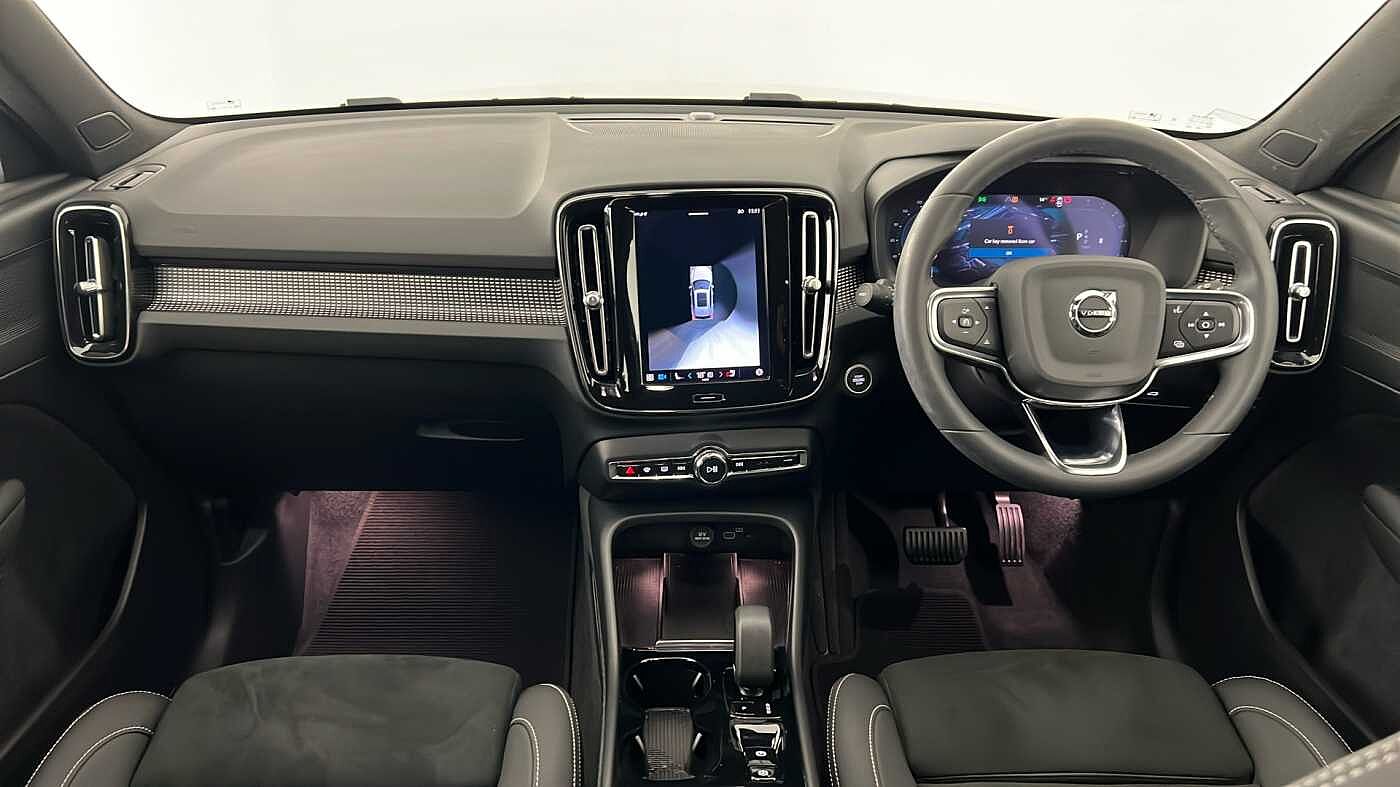 Used Volvo XC40 2023 for sale - 77235493: Photo 11