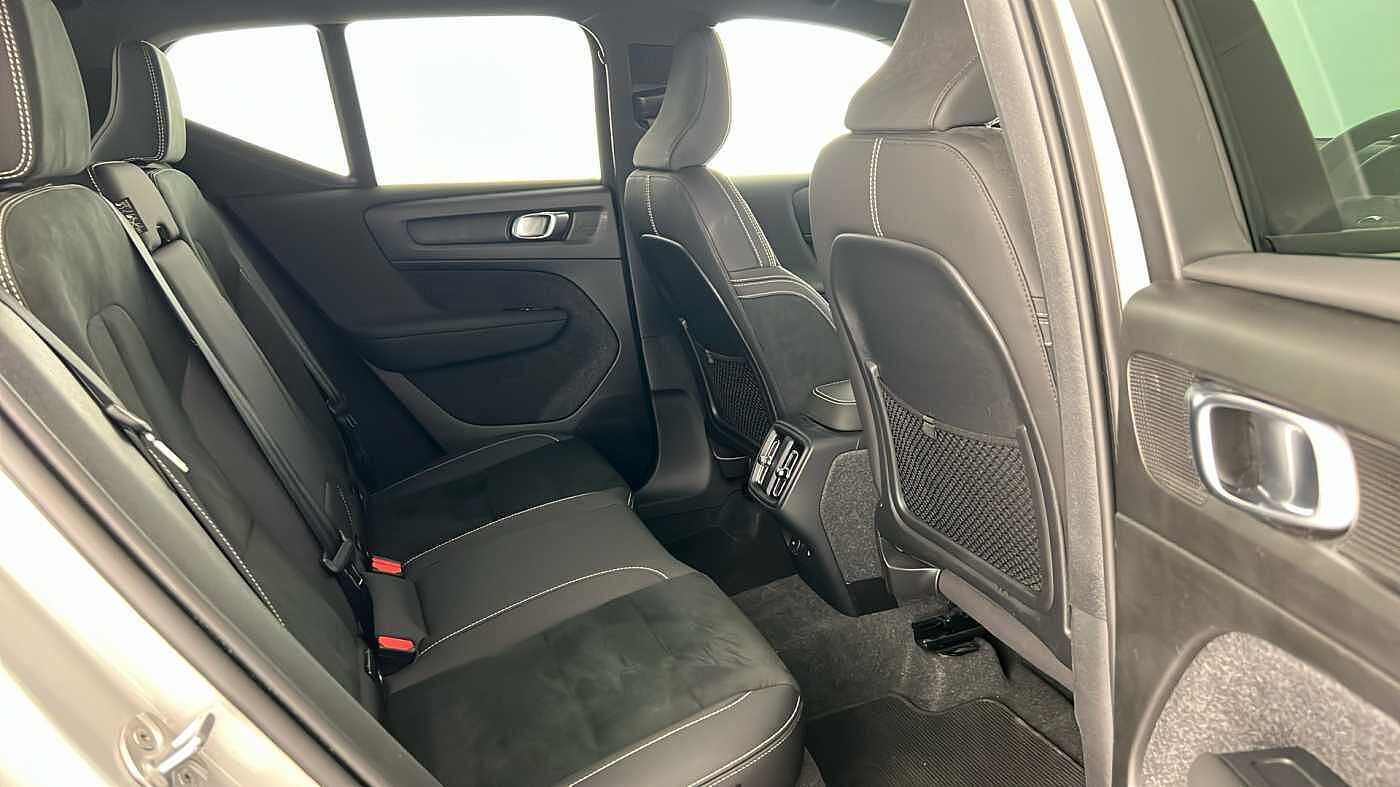 Used Volvo XC40 2023 for sale - 77235493: Photo 15