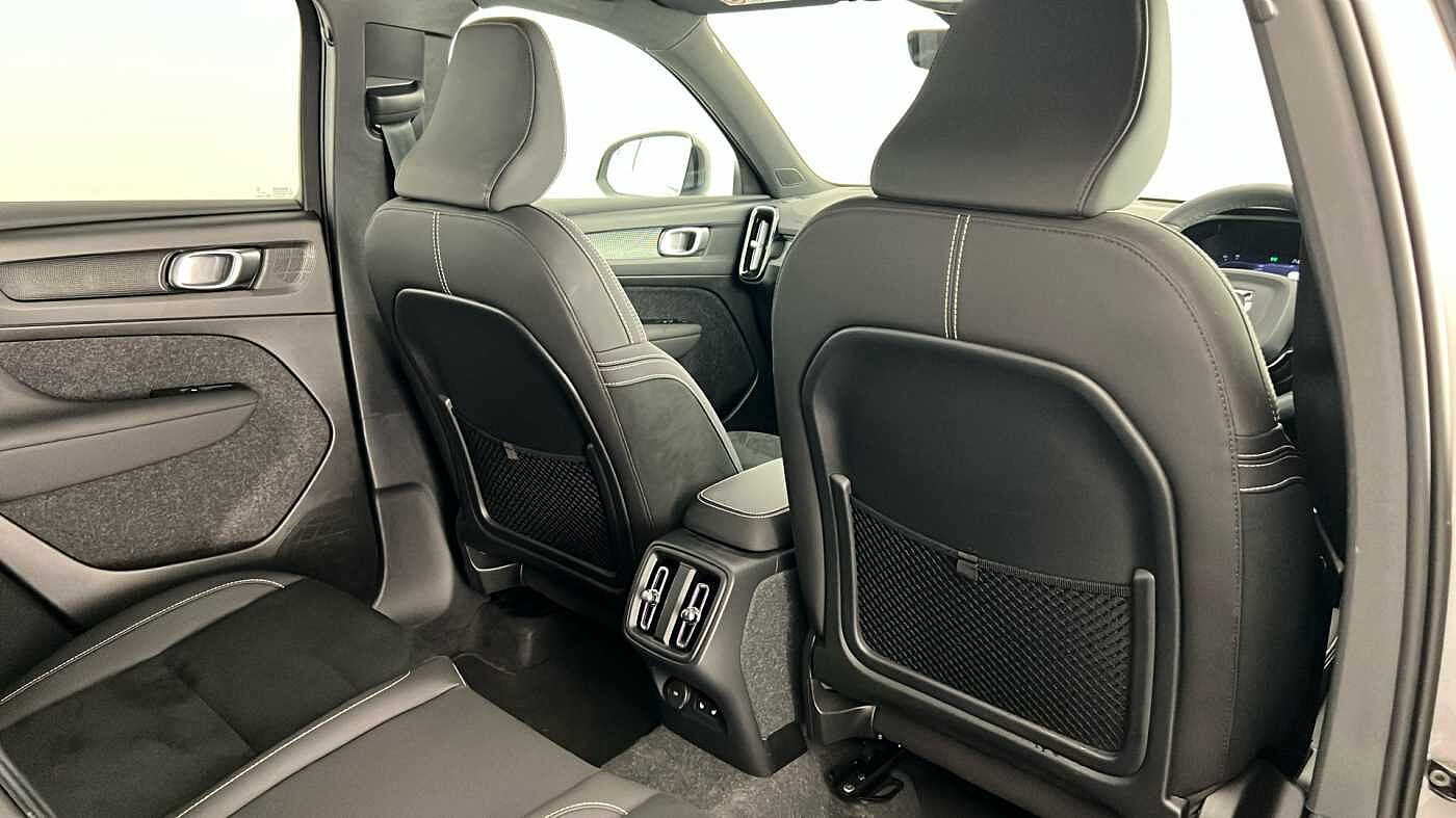 Used Volvo XC40 2023 for sale - 77235493: Photo 28