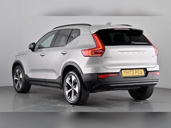 Used Volvo XC40 2023 for sale - 77235493: Photo