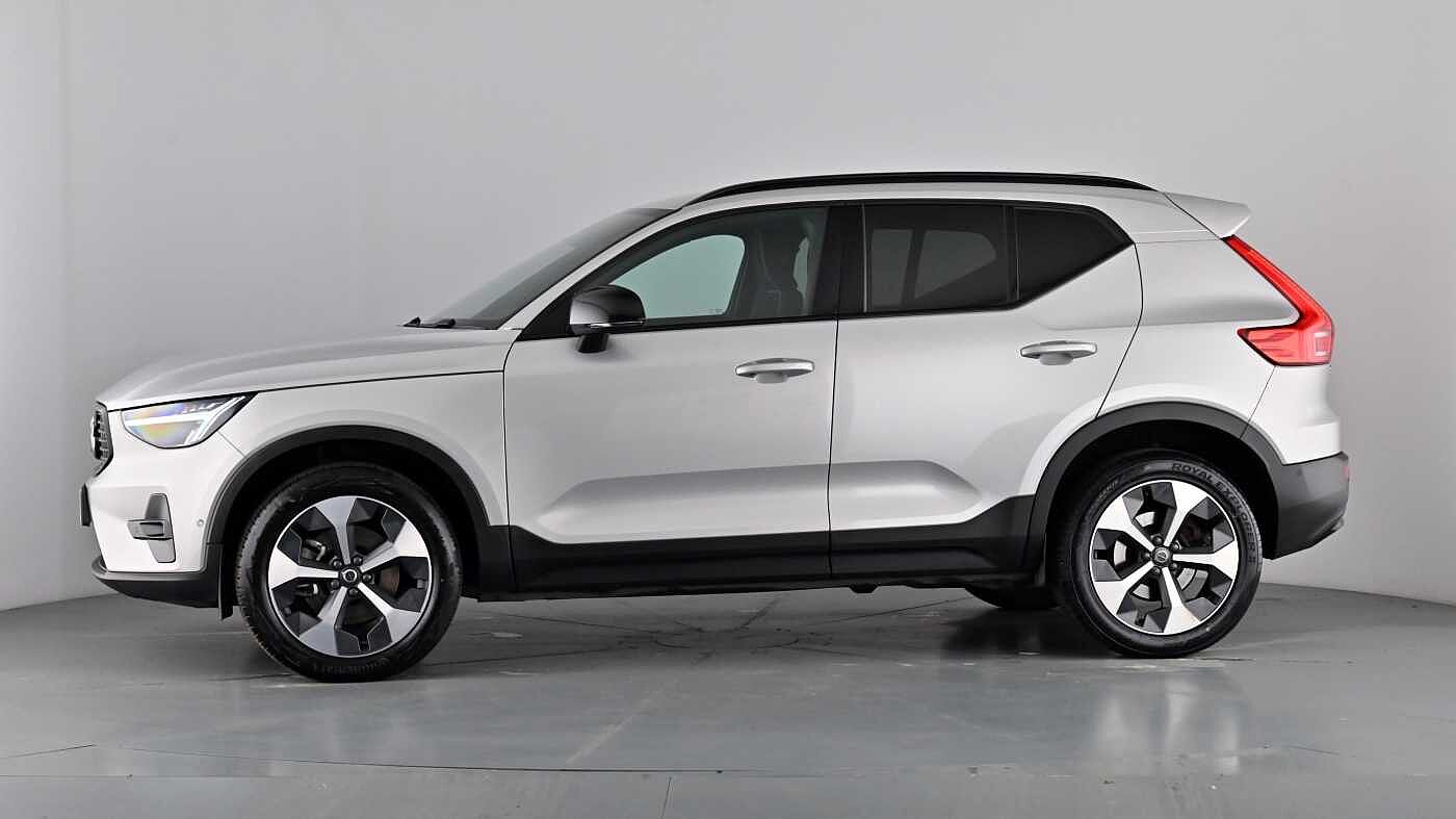 Used Volvo XC40 2023 for sale - 77235493: Photo 56