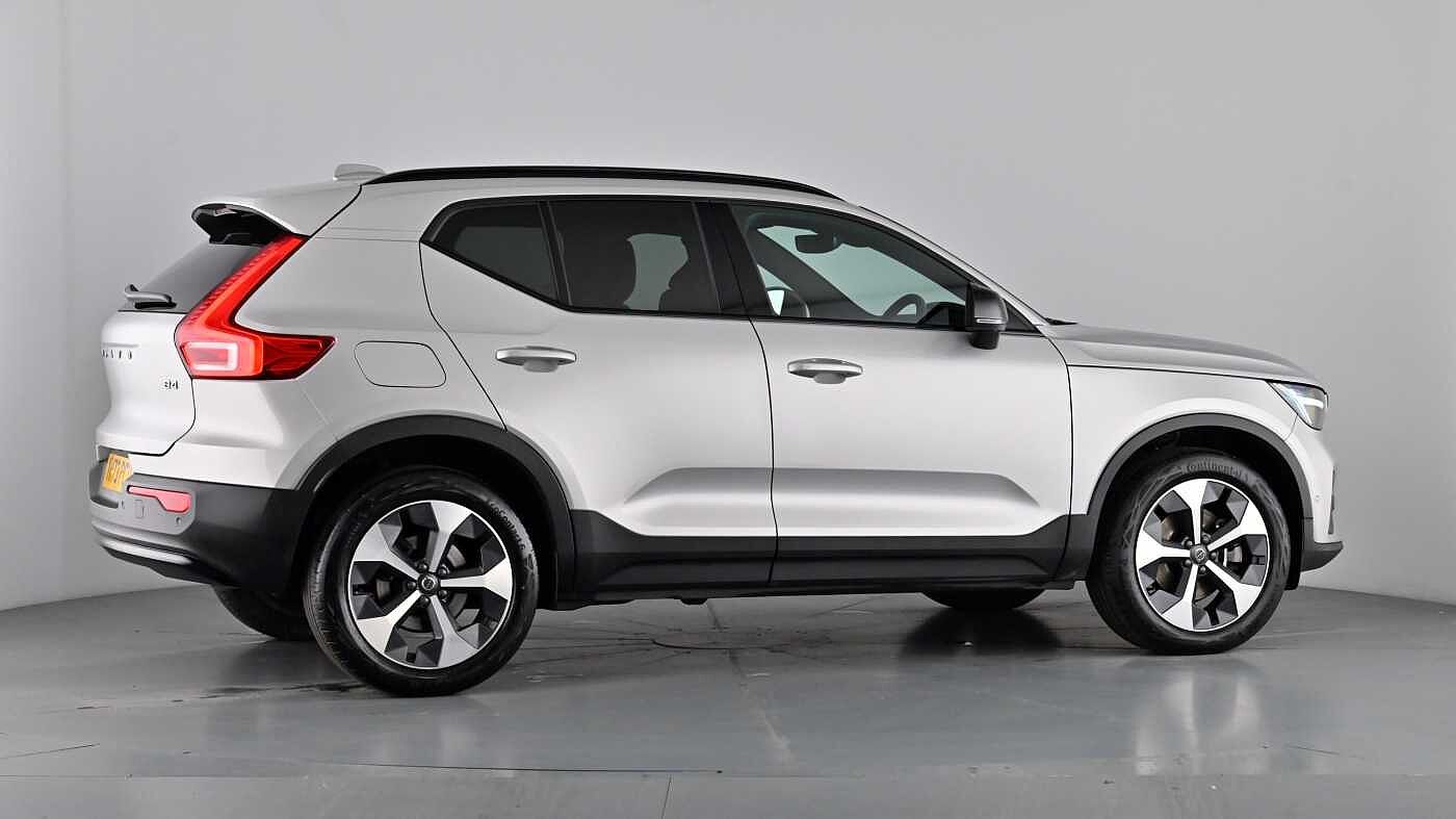 Used Volvo XC40 2023 for sale - 77235493: Photo 73