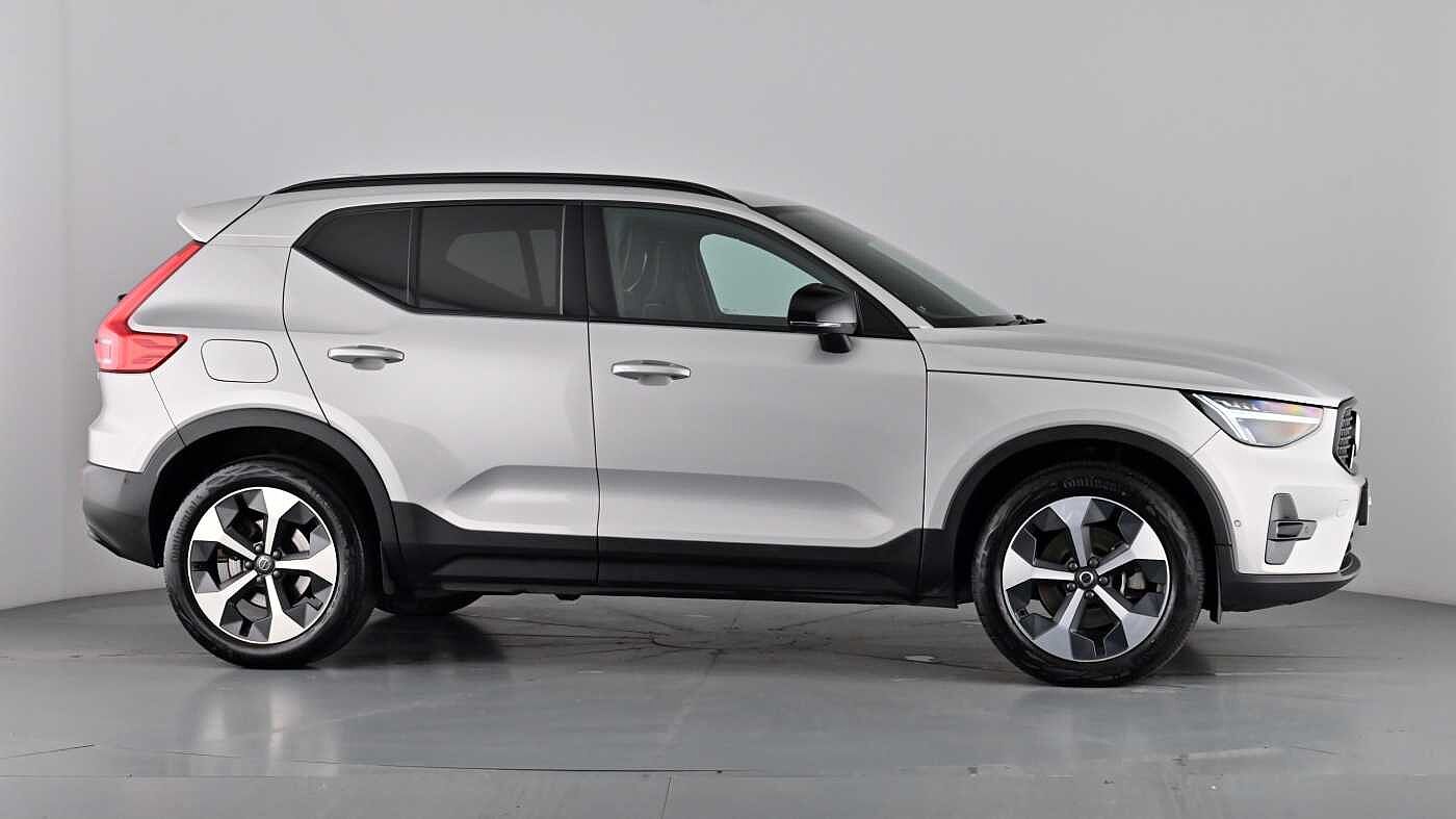 Used Volvo XC40 2023 for sale - 77235493: Photo 76