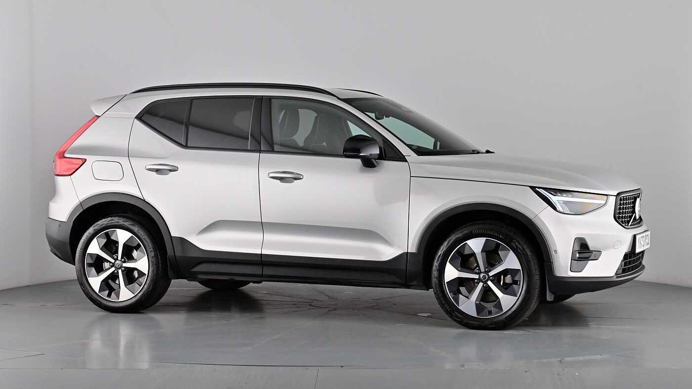 Used Volvo XC40 2023 for sale - 77235493: Photo 77