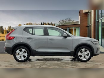 Used Volvo XC40 2023 for sale - 76796379: Photo