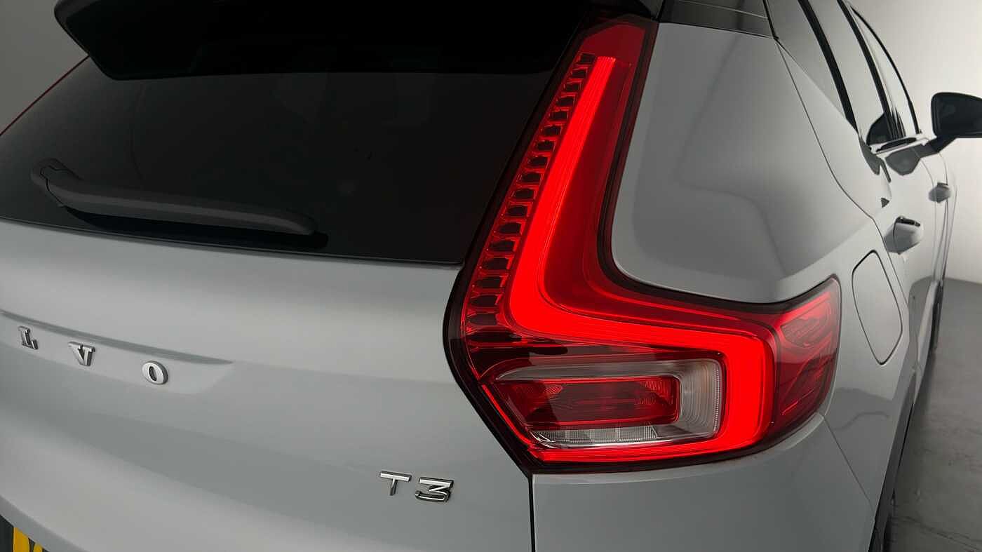 Used Volvo XC40 2022 for sale - 76104418: Photo 28