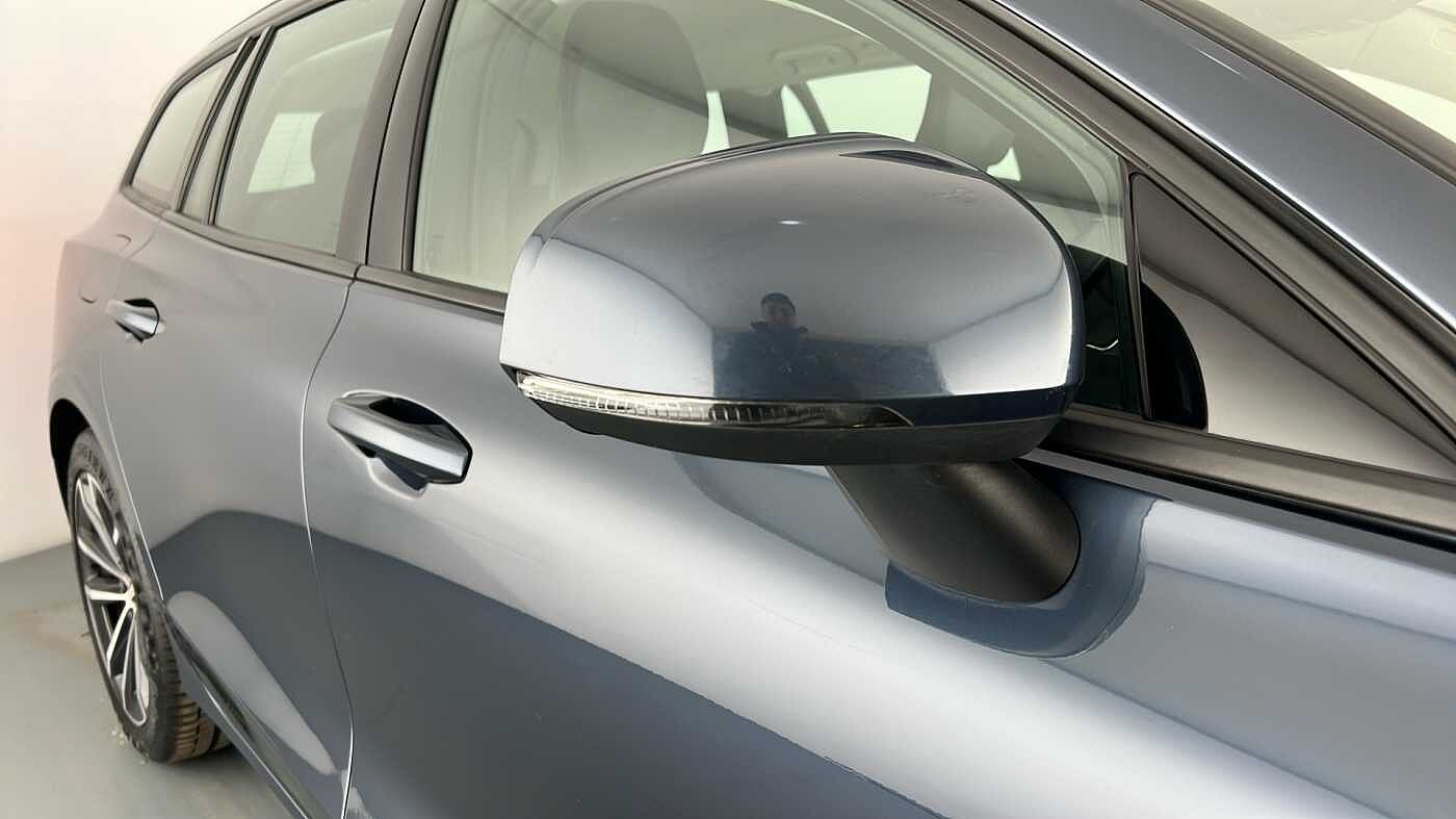 Used Volvo V60 2021 for sale - 77137713: Photo 28