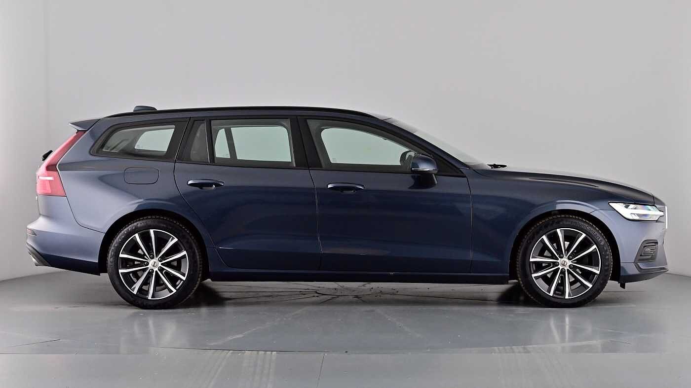 Used Volvo V60 2021 for sale - 77137713: Photo 3