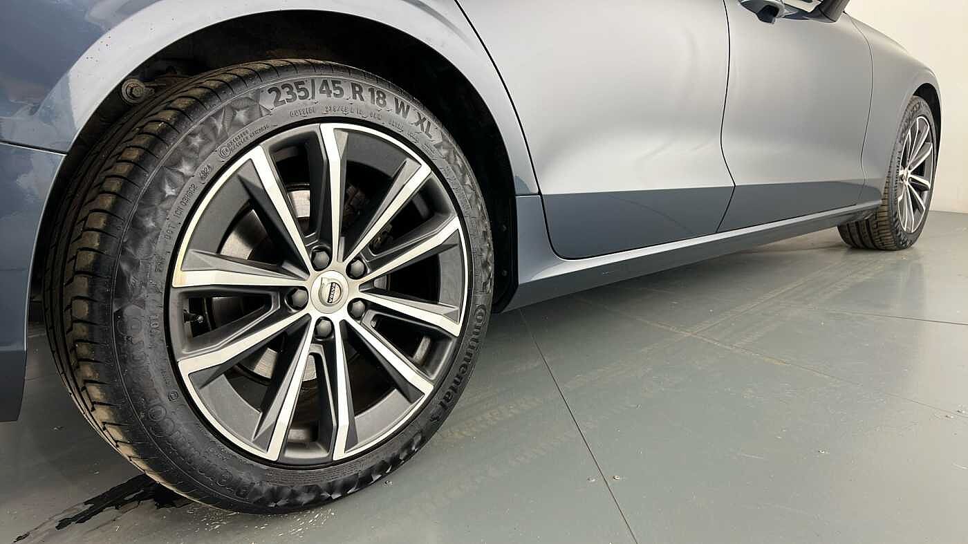 Used Volvo V60 2021 for sale - 77137713: Photo 31