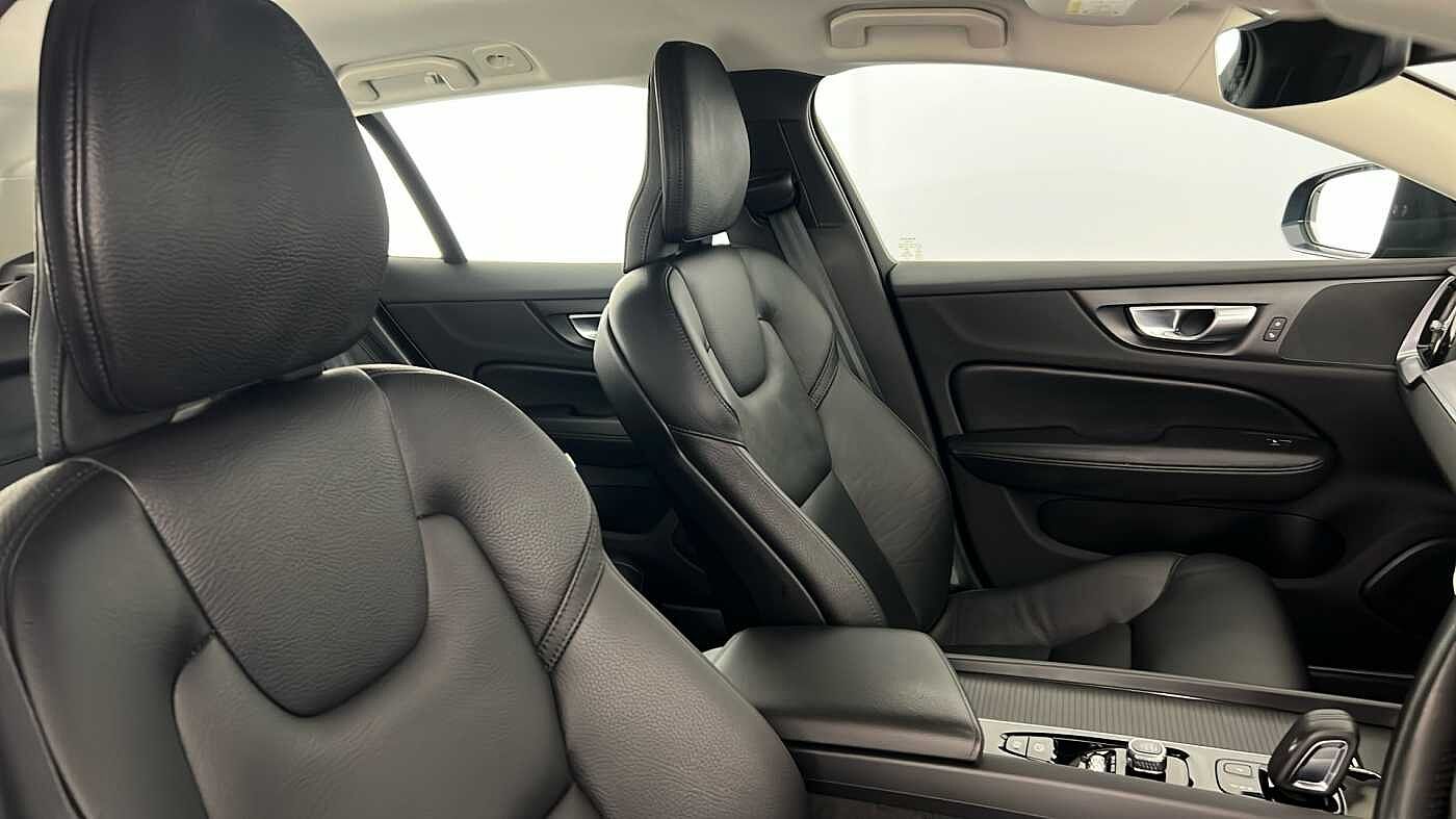 Used Volvo V60 2021 for sale - 77137713: Photo 35
