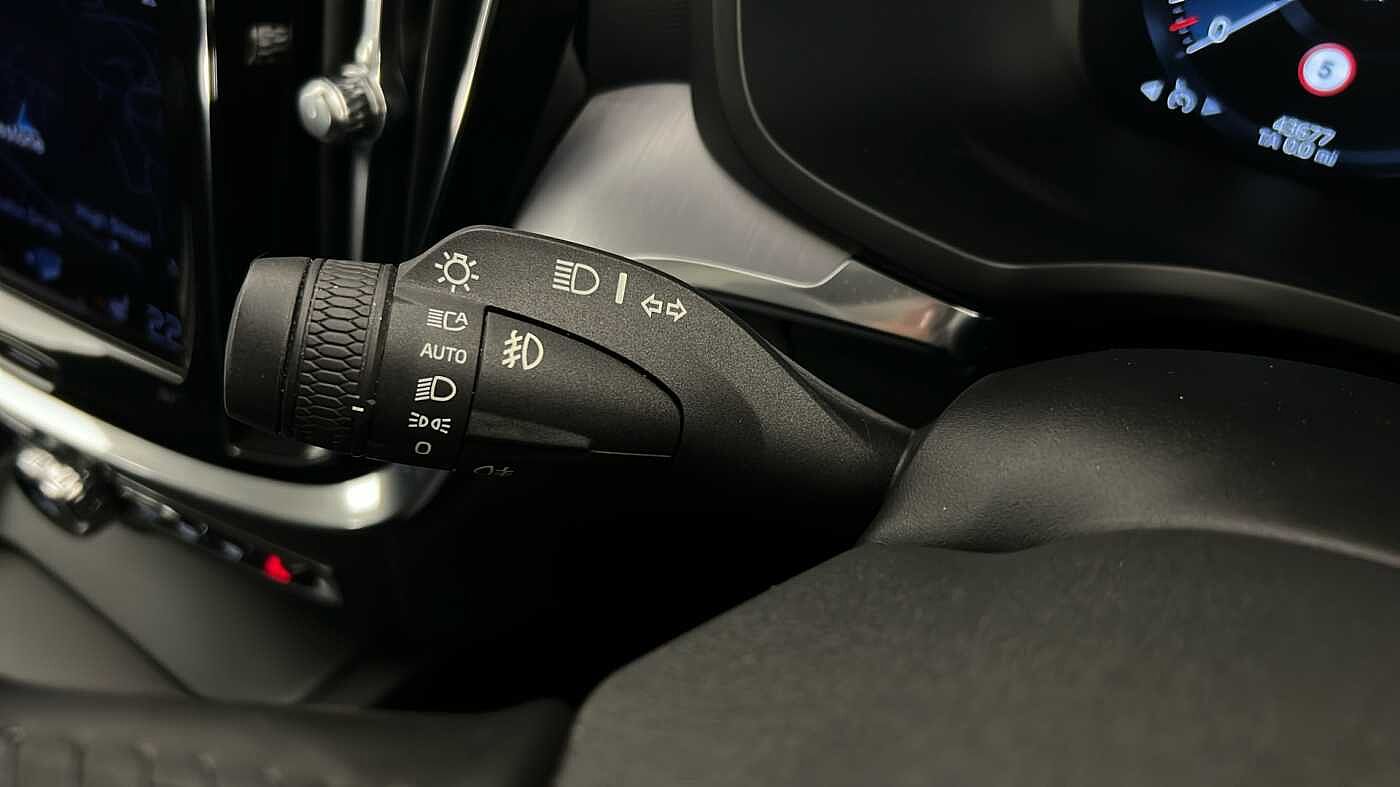 Used Volvo V60 2021 for sale - 77137713: Photo 39