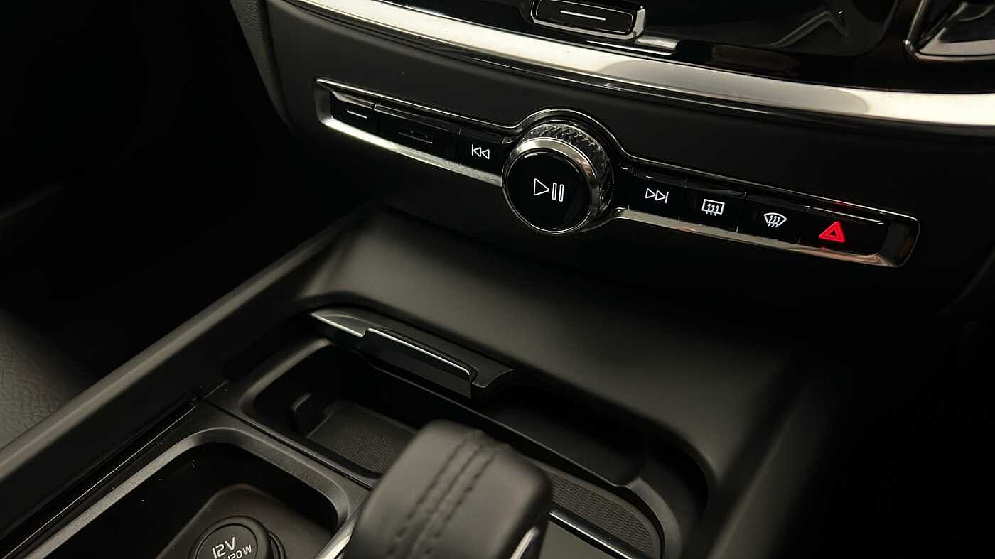 Used Volvo V60 2021 for sale - 77137713: Photo 45