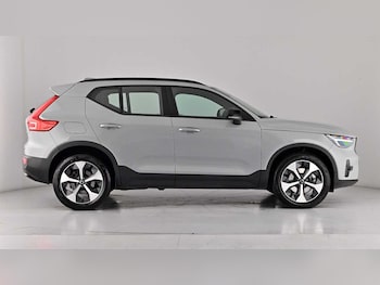 Used Volvo XC40 2026 for sale - 79392654: Photo