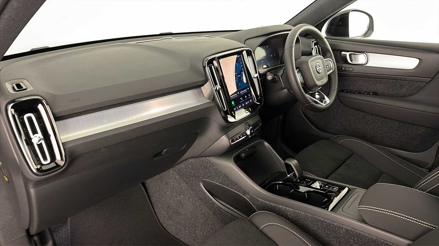 Used Volvo XC40 2025 for sale - 77532034: Photo 10