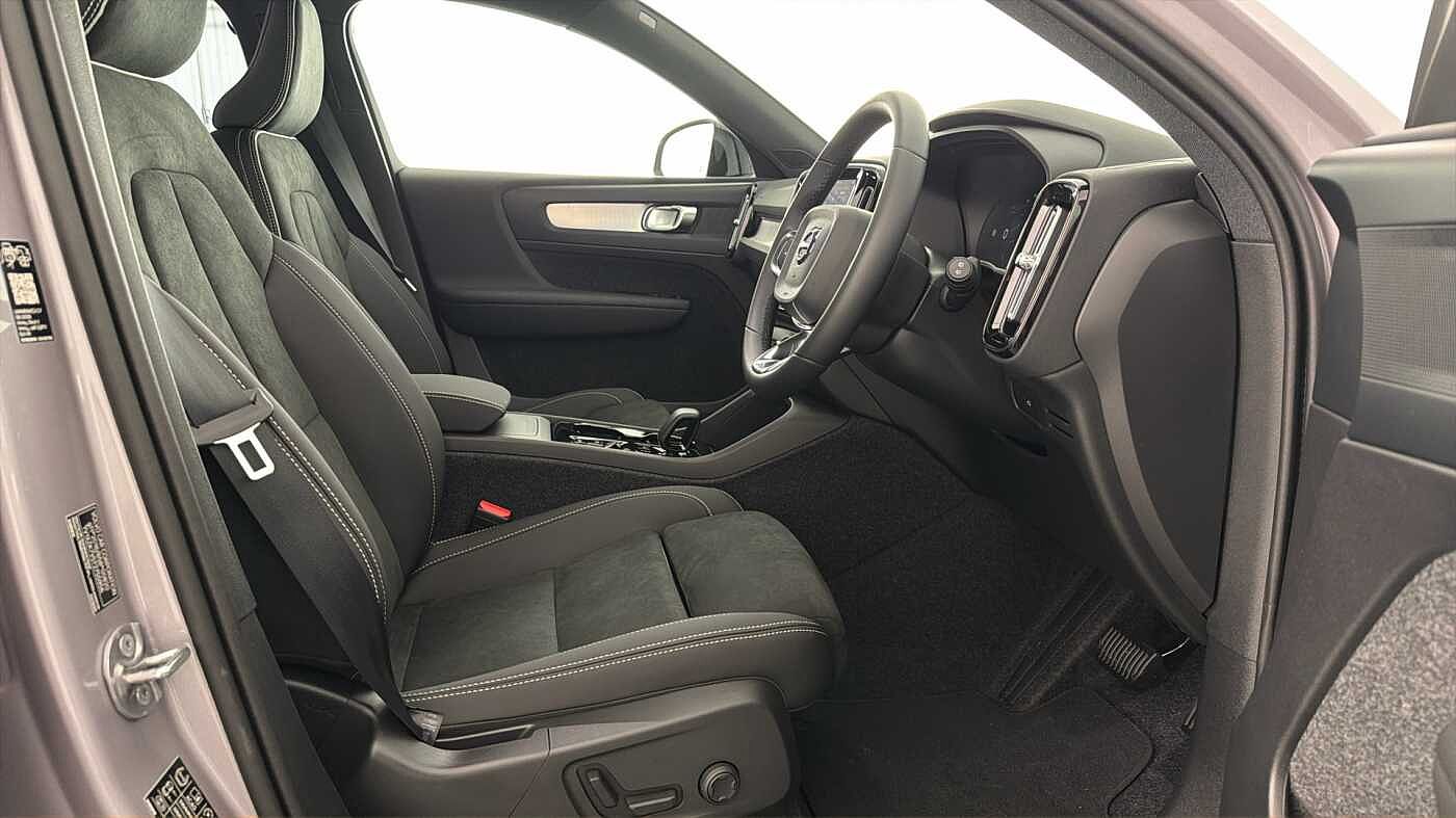 Used Volvo XC40 2025 for sale - 77532034: Photo 17