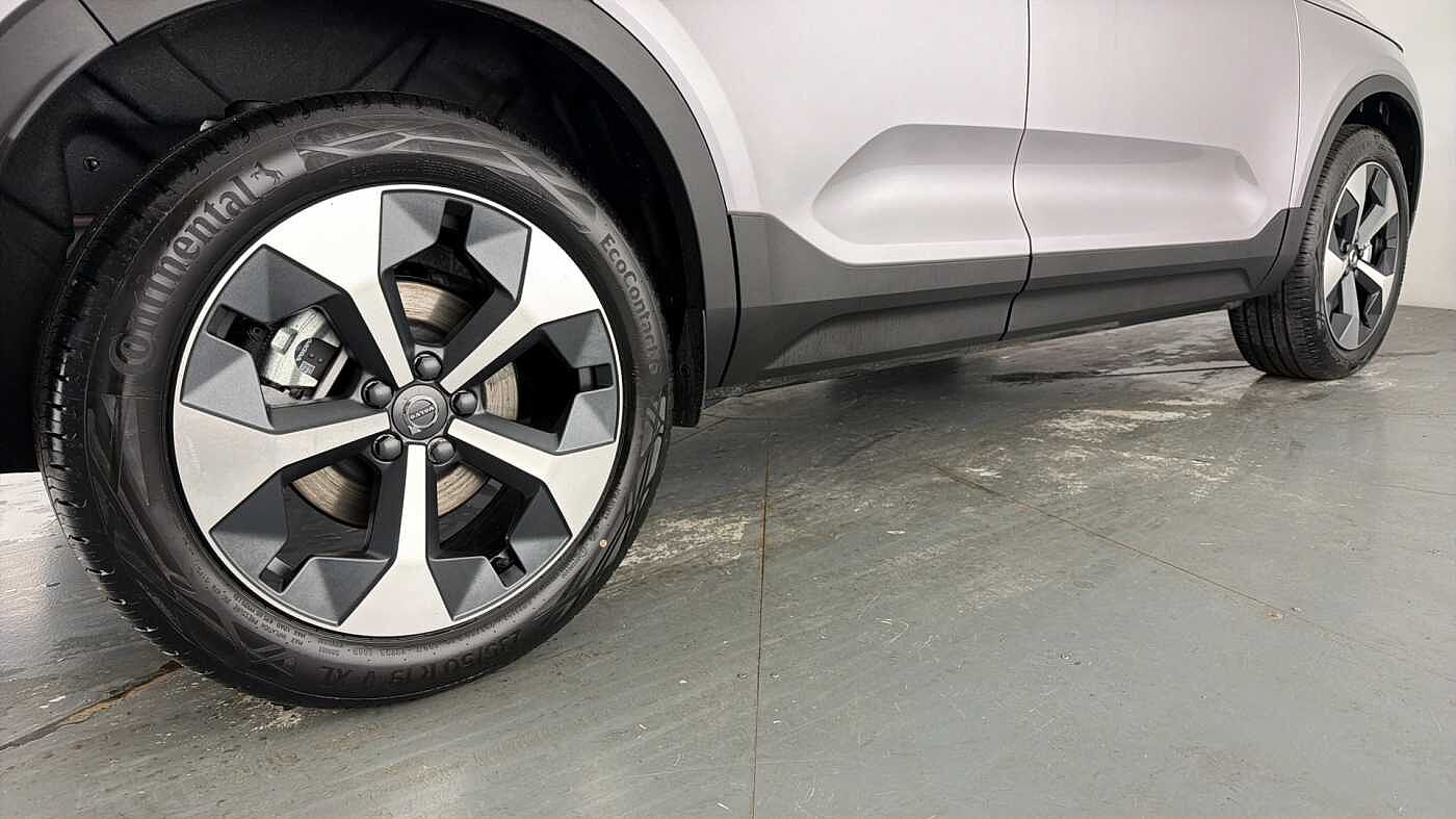 Used Volvo XC40 2025 for sale - 77532034: Photo 28