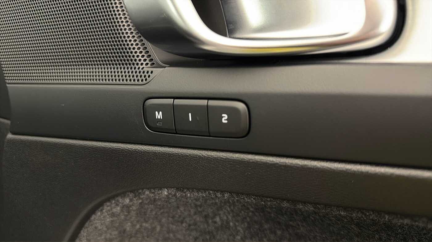 Used Volvo XC40 2025 for sale - 77532034: Photo 37