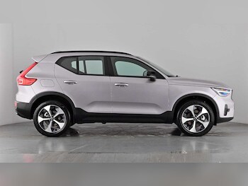 Used Volvo XC40 2025 for sale - 77532034: Photo