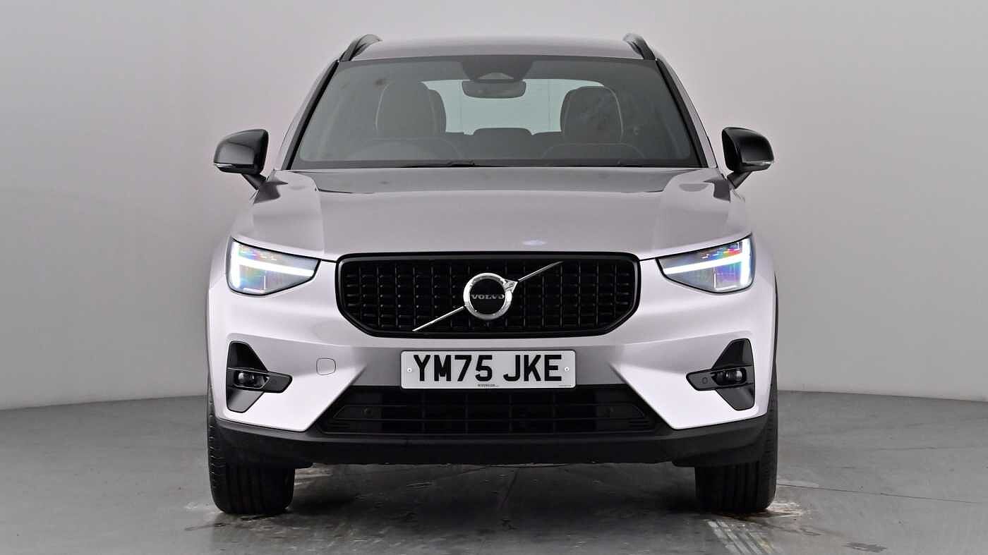 Used Volvo XC40 2025 for sale - 77532034: Photo 9