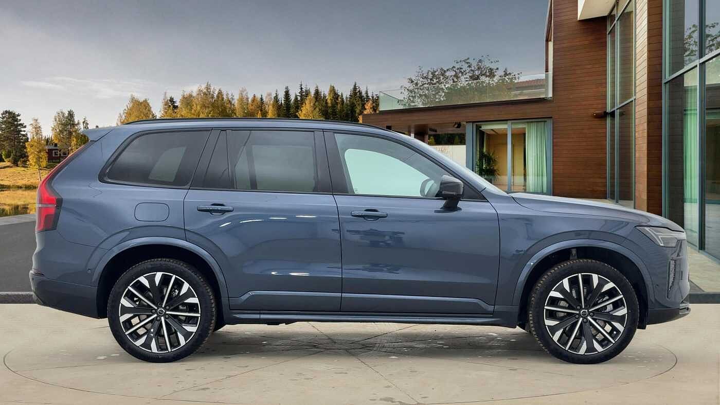 Used Volvo XC90 2025 for sale - 76652436: Photo 4