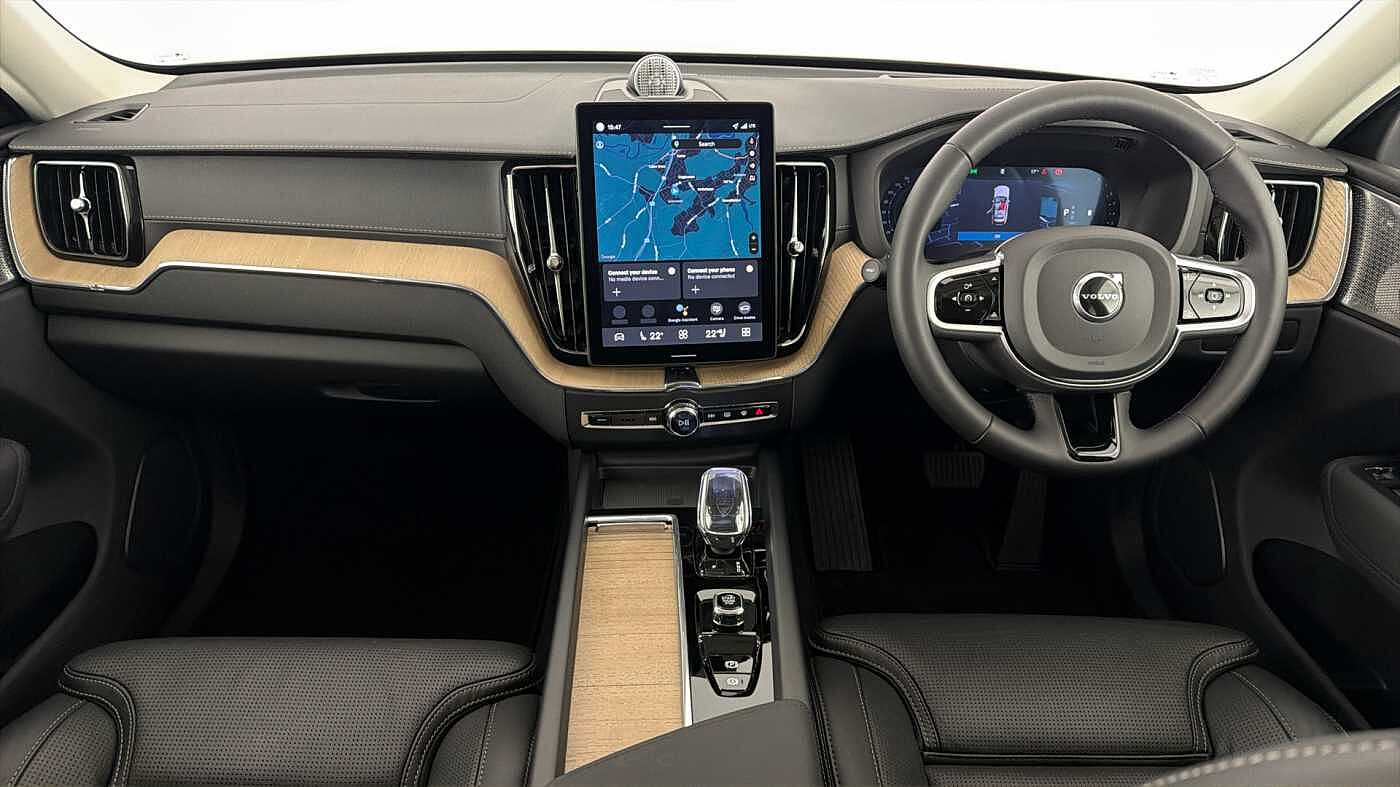 Used Volvo XC60 2025 for sale - 77678854: Photo 11