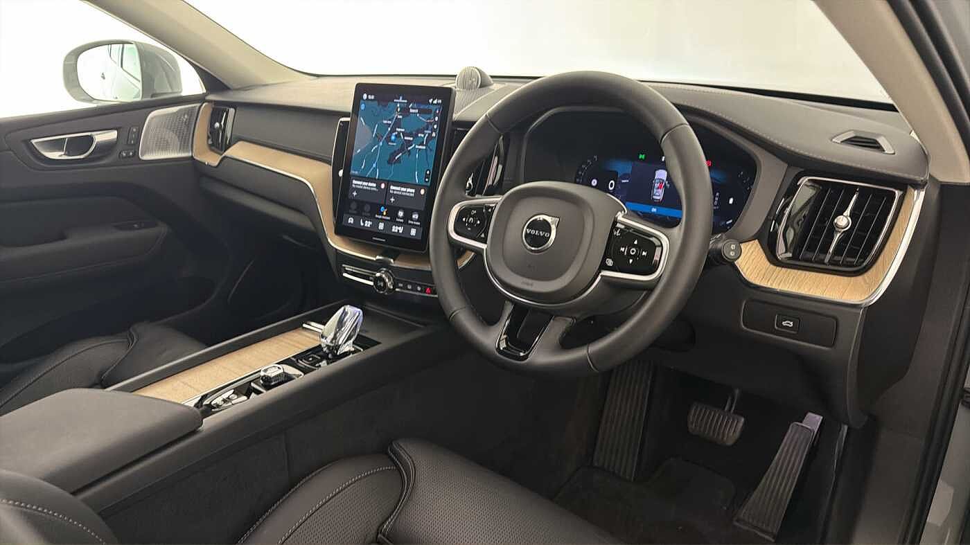 Used Volvo XC60 2025 for sale - 77678854: Photo 13