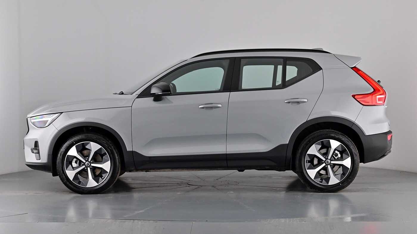 Used Volvo XC40 2025 for sale - 77556838: Photo 61