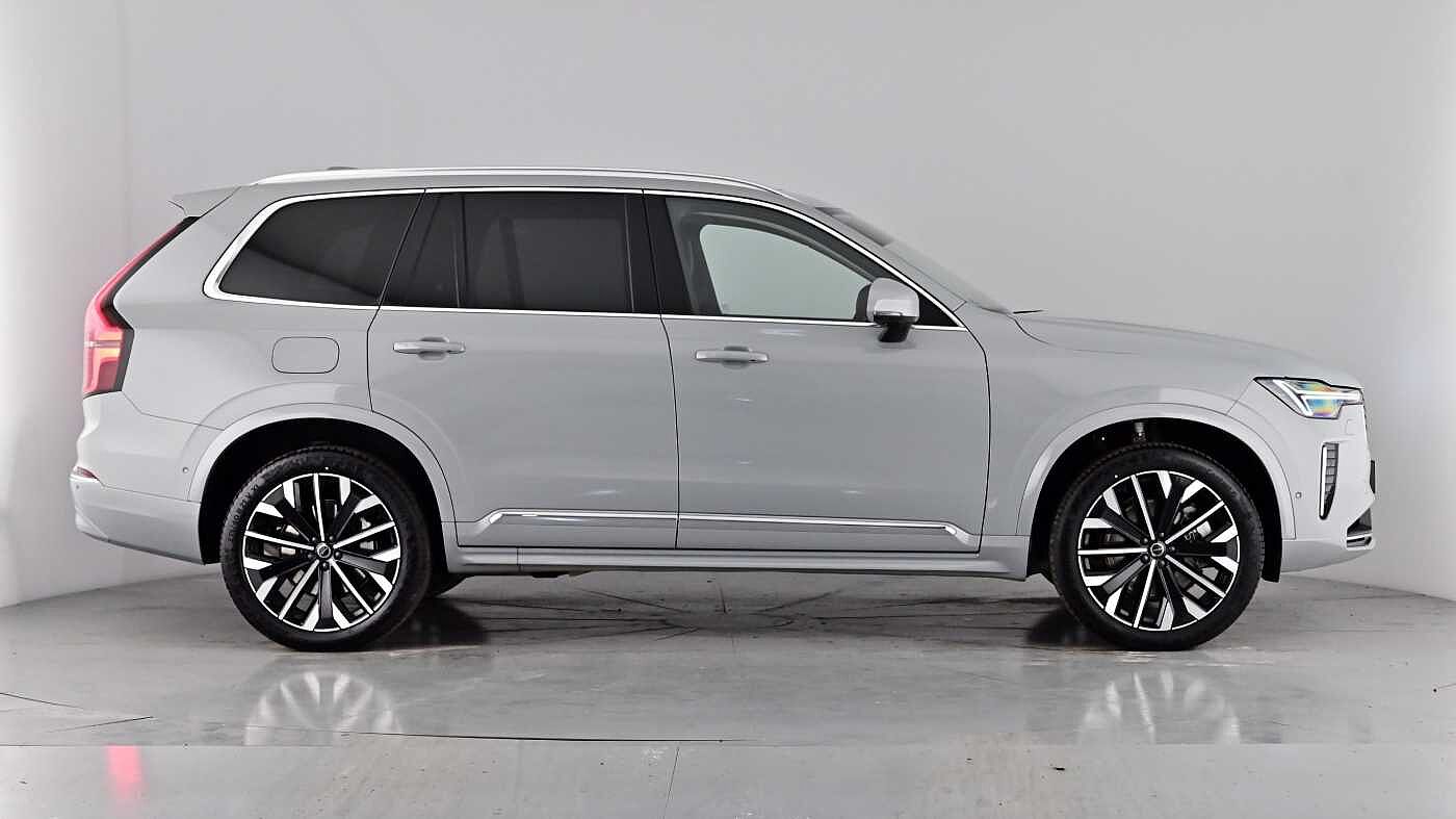 Used Volvo XC90 2025 for sale - 76384421: Photo 3