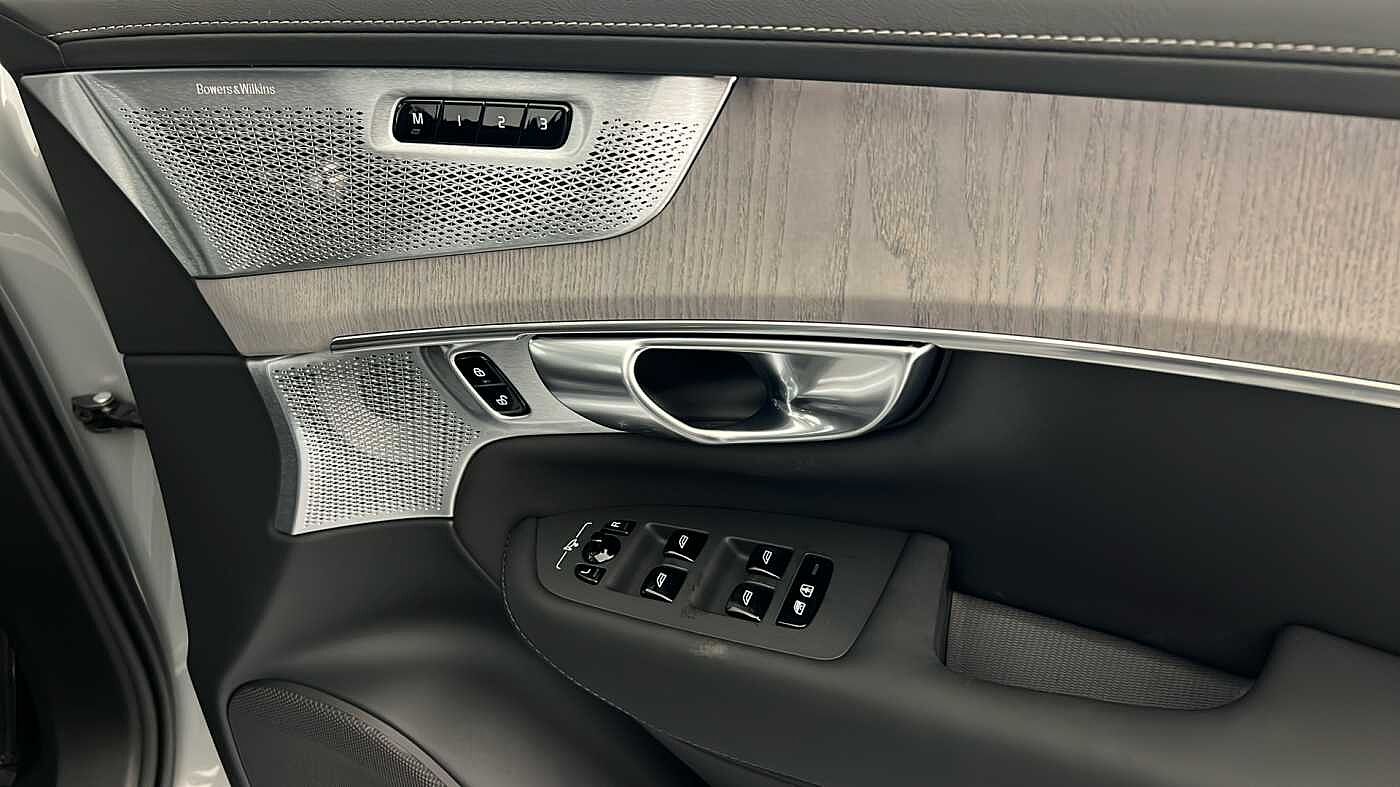 Used Volvo XC90 2025 for sale - 76384421: Photo 32