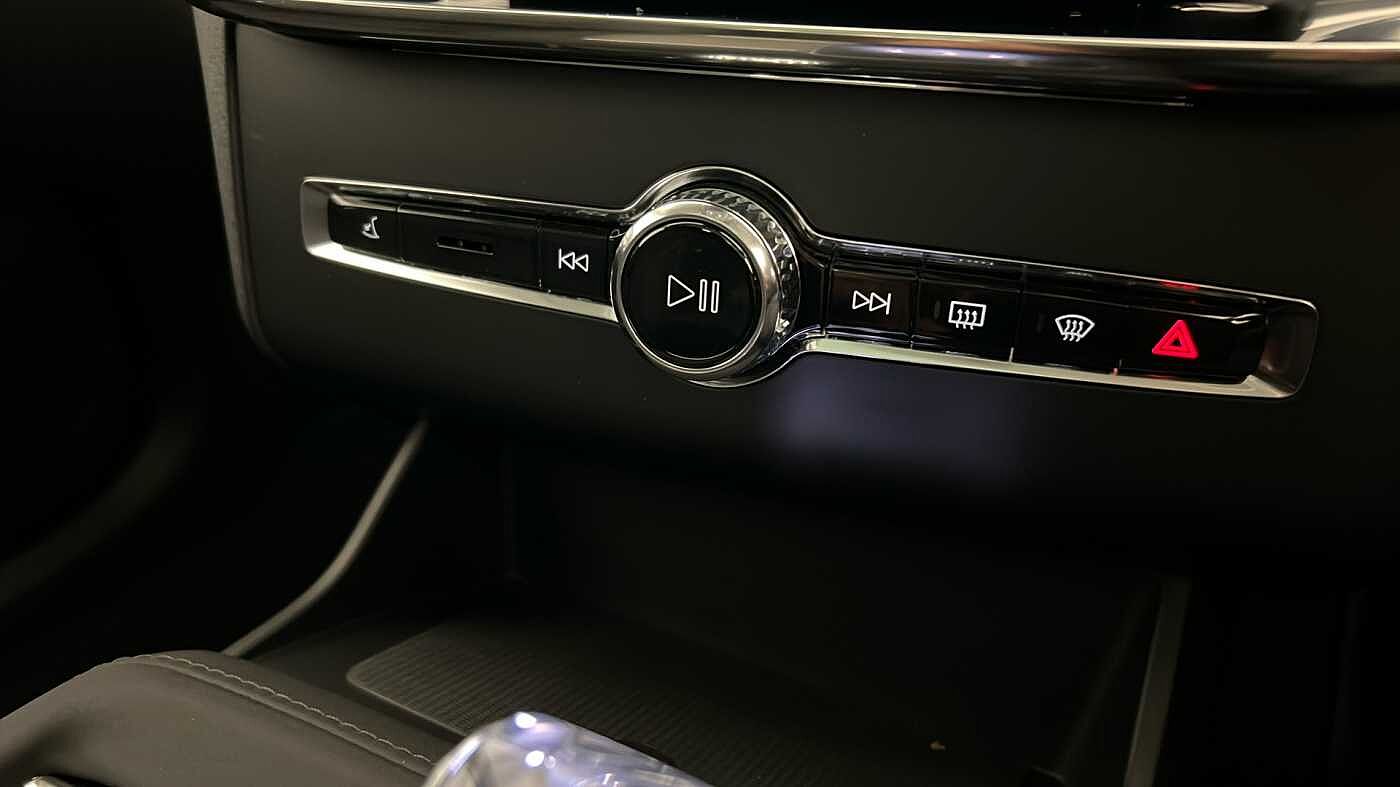 Used Volvo XC90 2025 for sale - 76384421: Photo 45