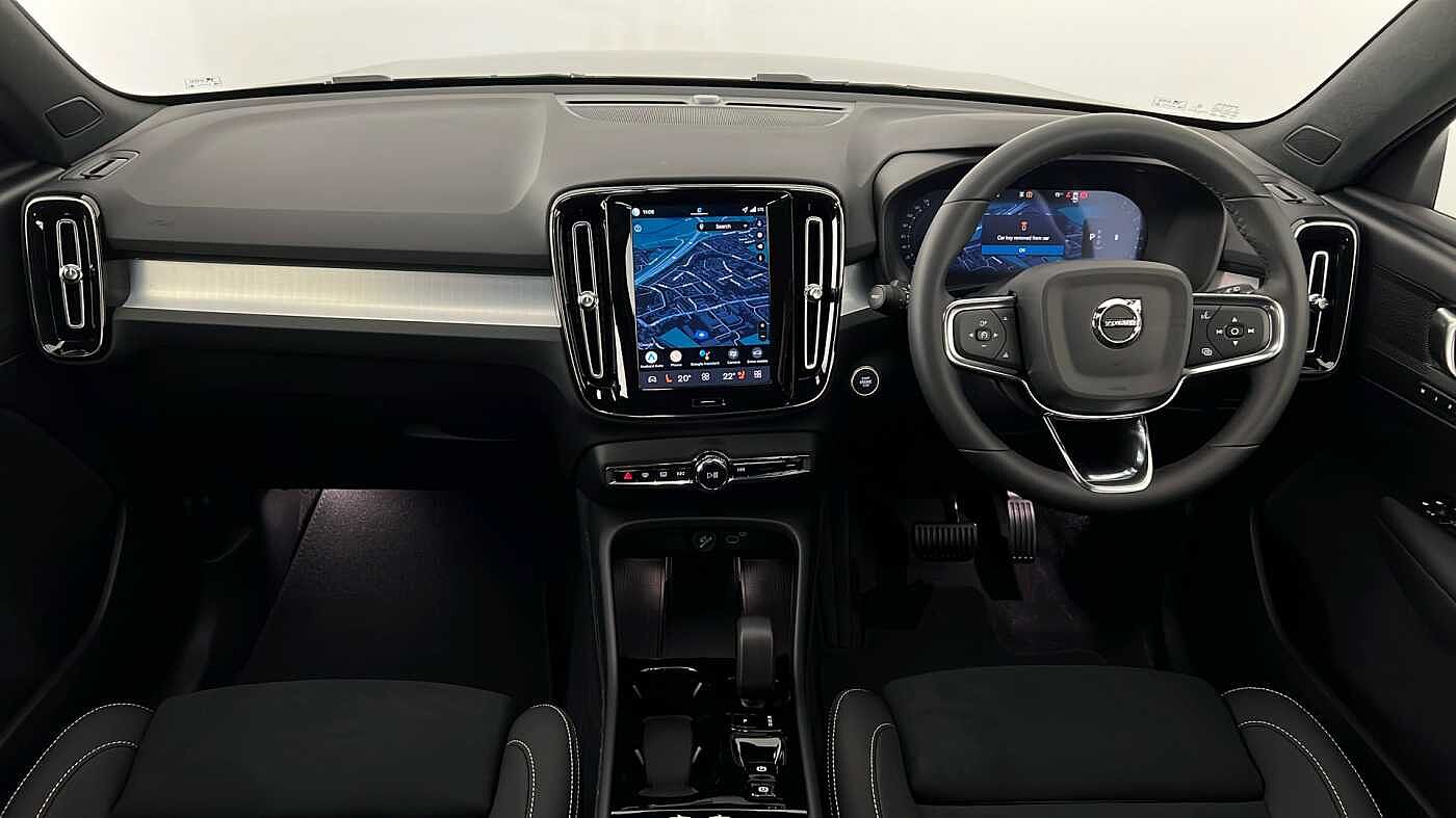 Used Volvo XC40 2025 for sale - 77137724: Photo 11