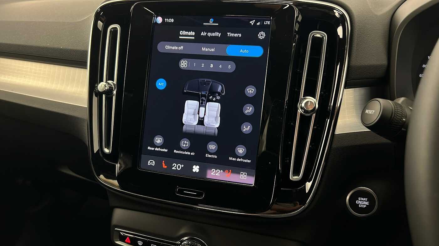 Used Volvo XC40 2025 for sale - 77137724: Photo 15