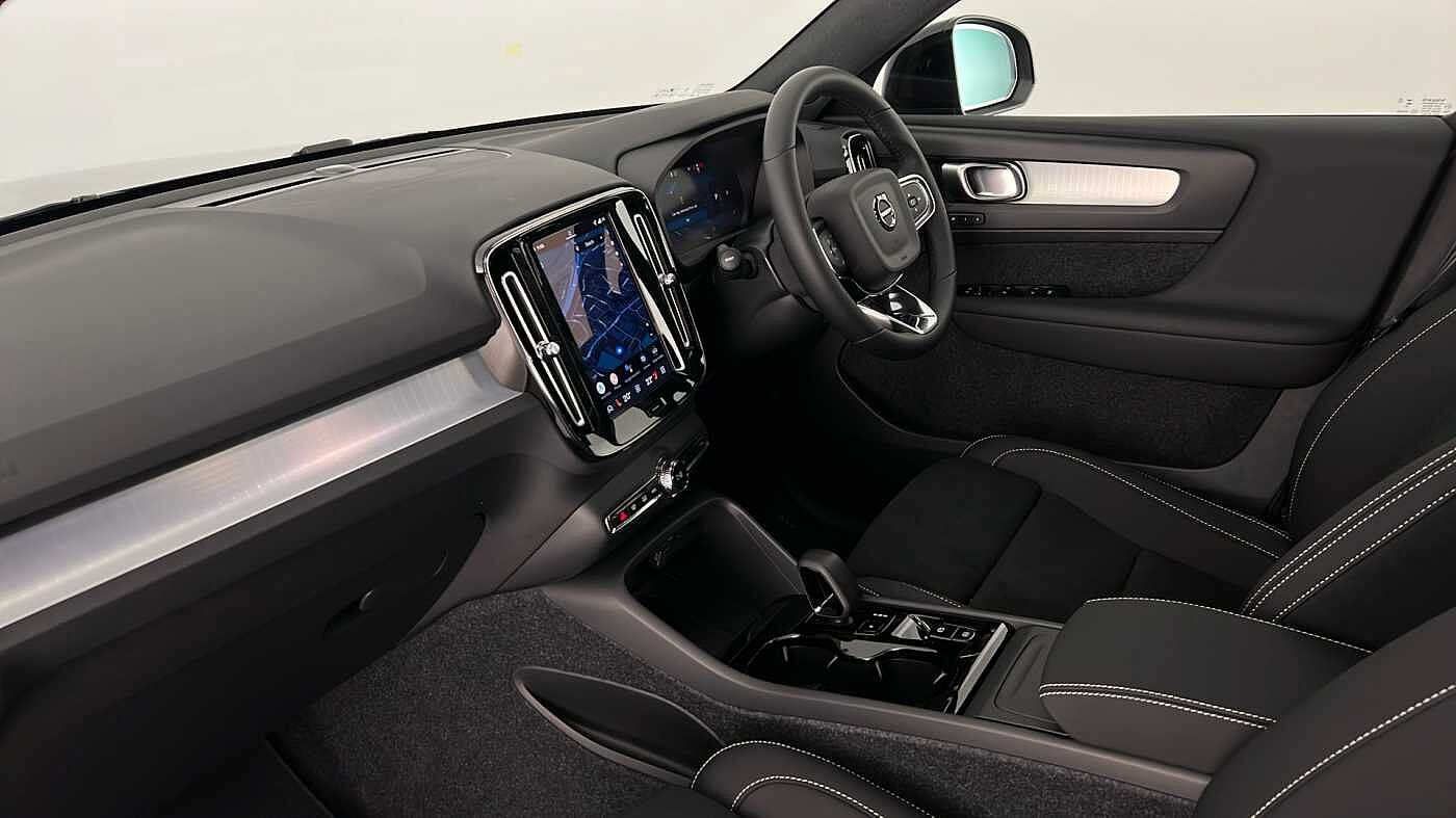 Used Volvo XC40 2025 for sale - 77137724: Photo 18