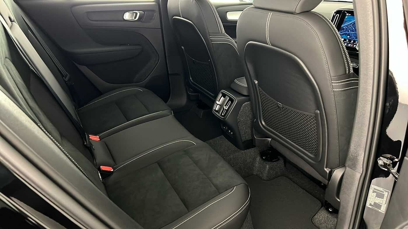 Used Volvo XC40 2025 for sale - 77137724: Photo 24