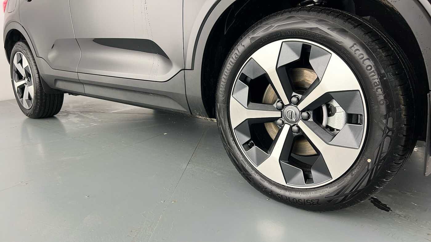 Used Volvo XC40 2025 for sale - 77137724: Photo 25